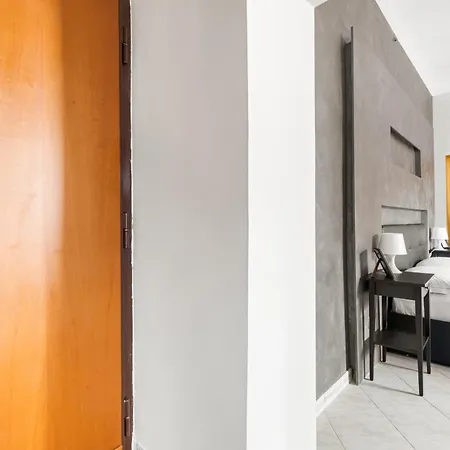 Апартаменты San Lorenzo Moderna Рим